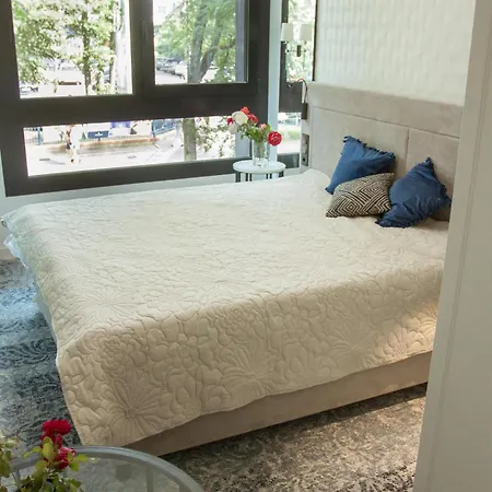 Park Operator Team *