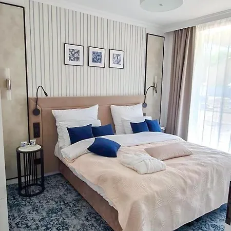 מלון דירות Park Operator Team